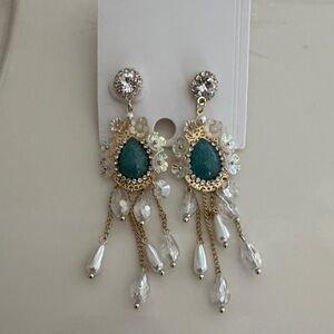 Elegant Gold and Green Dangle Earrings